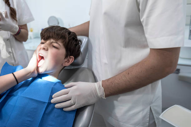 Best Cracked Tooth Emergency Dentist  in Bell Nyon, CA